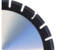China Laser Welded Synthetic Diamond Asphalt Cutting Blade With Undercutting Protections supplier