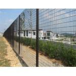 Standard Square Hole Welded Wire Mesh Fence Panels Strong Welded Point for sale