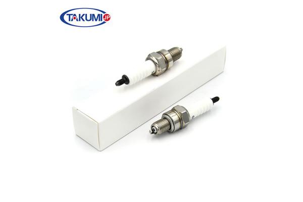 Mitsubishi COLT Car Vehicle Spark Plugs Electroplated Nickel Shell 6 Months Warranty