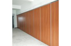 China New Style Manual Control Sliding Folding Partition Walls Operable For Banqueting Hall supplier