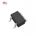 LMV321AIDCKR Amplifier IC Chips Op Amps Single Low-Voltage Cost-Optimized Rail-To-Rail Output Package SC-70-5 for sale