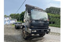 China Euro 4 Used Medium Duty Trucks 110km/H LHD Isuzu Second Hand Trucks supplier