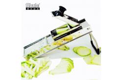 China 304 SS Manual Mandolin Kitchen Tool LFGB With 3 Removable Cutters supplier