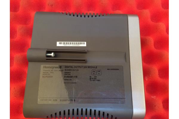 CDF30.002.C0.7|LUST PLC MODULE CDF30.002.C0.7 *Honest Service*