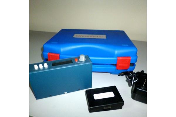 Iso-7668 Paint Gloss Meter 2000 Gu Handheld Tri Angles Tri Digital