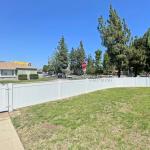 Uv Proof 6x8 Ft Pvc Privacy Fence Panels White Color Durable for sale