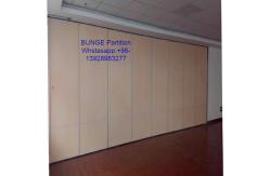 China MDF + Aluminum Material Conference Room Partitions / Folding Partition Walls Commercial supplier