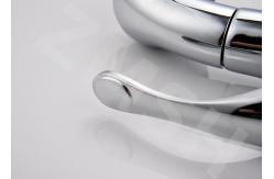 China Pull Out Copper Electroplating Counter Bathtub Faucet supplier