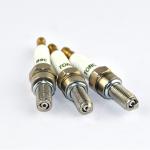 Two Wheeler Motorcyle Spark Plug Replace U27ES-N, IU27, C9E