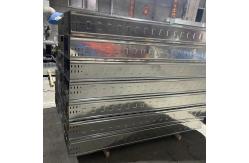 China Rectangular Molded Cable Tray 50mm For Customizable Cable Solutions Electric Cable Trunking supplier