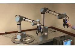 China Universal UR10e Collaborative Robot Arm 10kg Payload With RobotiQ 2 Finger Gripper supplier