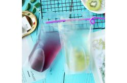 China 500ml 750ml Transparent Drink Liquid Packaging Pouch With Straw And Handle supplier