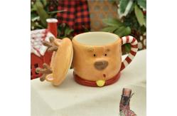 China 3D Creative Christmas Coffee Mug Deer Shaped Ceramic With Lid And Hand Painted supplier