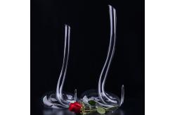 China Creative Snake Shape Glass Wine Decanter Large Capacity Durable Easy To Use supplier