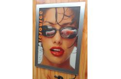 China Magnetic Crystal A2 A3 Ultra Slim 8Mm ODM Backlit Poster Frame supplier