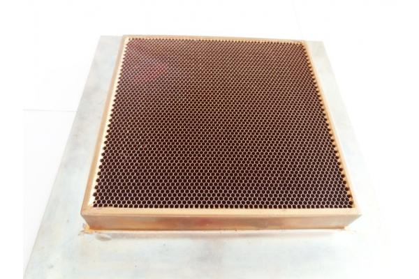 Superior Emi / Rf Shielding Honeycomb Air Vent Customized Size
