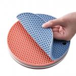 Kitchen Utensil Non Slip Heat Resistant Silicone Hot Pot Holder Mat Coaster for sale