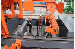China Fully Automatic Horizontal Hydraulic Band Saw Machine For 1000mm Wood supplier