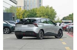 China High Speed MG4 Mulan EV Hatchback Electric Vehicle 425km Long Mileage supplier