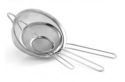 China Multi Function Kitchen Fine Mesh Strainer 201 304 Stainless Steel With Handle supplier