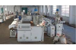 China Fiber Garden Hose pvc pipe extrusion line / Production Line Fully Automatic supplier