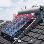 Stainless Steel 316L Thermal Solar Water Heater With Polyurethane Foam Insulation for sale