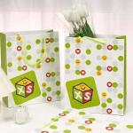 Clothing Store Flower Paper Shopping Bags Holiday Gift Packaging Bags Tote Bags Custom Printed Logo for sale