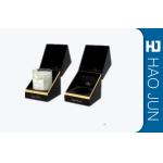 Customized Cardboard Gift Boxes , Recyclable Paper Candle Box