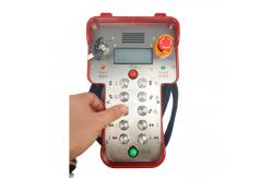 China 10 Channel Dual Speed Crane Wireless Remote Control With Voice Broadcast Function supplier
