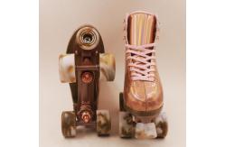 China Marble Wheels Quad Roller Skates For Women PU Leather Shiny Pattern supplier