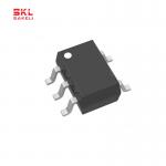 AD8541AKSZ-REEL7 Amplifier IC Chips  General Purpose Amplifier 1 Circuit Rail-to-Rail  Package SC-70-5 for sale