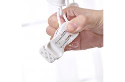 China 4 Clips Hanging Jacket Childrens Clothes Peg Clothes Hanger Clips supplier