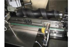 China Automatic 50Hz Wet Glue Labeling Machine 380v 50mm Bottle Sleeve Machine supplier