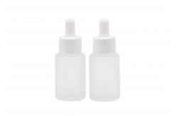 China Empty Glass Dropper Bottles 30ml 50ml Transparent Dropper Bottles For Essential Oils supplier