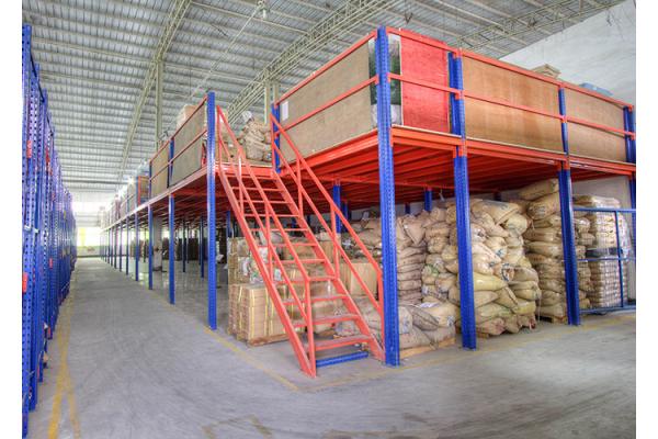 Customized Warehouse Storage Steel Mezzanine Floor Racking With Long Span