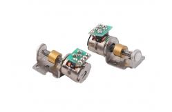 China VSM0632 Slider Stepper Motor 8mm 2 Phase With Metal Slider Bracket supplier