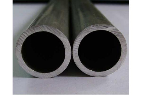 Round Silver Anodized Aluminum Tube 6061 / 6005 T6 For Trailers / Electronics