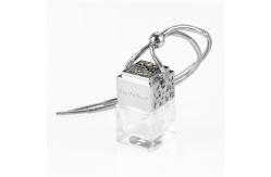 China Hanging Car Perfume Glass Bottle Essential Oil Diffuser, Aromatherapy Car Air Freshener supplier