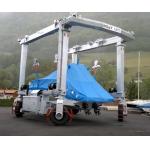 Small Tonnage Yacht Lifting Crane 2 Or 4 Wheel Steering Self Propelled for sale