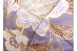 China 150x210cm 90% Duck And Down Quilt supplier
