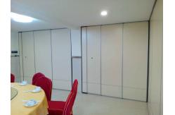 China Operable Movable Folding Partition Wall For Hotel Melamine Surface supplier