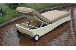 China Adjustable Swimming Pool Side Rattan Sun Lounger , Hand-Woven supplier