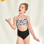 Stitching One Piece Girl Swim Suits Comfortable Backless for sale