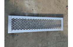 China Heavy-Duty Galvanized Expanded Metal Mesh Panel for Walkways and Fencing supplier