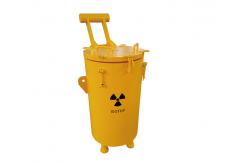 China Mobile Double Lock Radioactive Source Lead Shielded Container Easy To Transport supplier