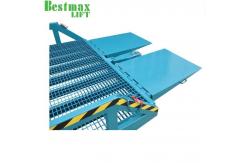 China Blue Hydraulic Container Loading Mobile Yard Ramp 6000Kg Loading Capacity supplier