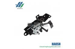 China C8980745634-1 C8980745634-0 C8980745634 Engine Hood Lock For Isuzu DMAX MUX supplier