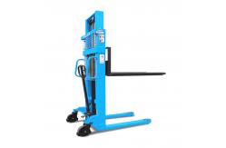 China Small Manual Hydraulic Portable Pallet Lifter Stacker With 2000kg Capacity supplier