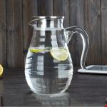 Handmade 1800ml Pyrex Juice Carafe With Lid , Handled Large Glass Pitcher