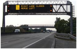 China High Brightness Highway Message Boards Modular Designs Big Capacity Date Logger supplier